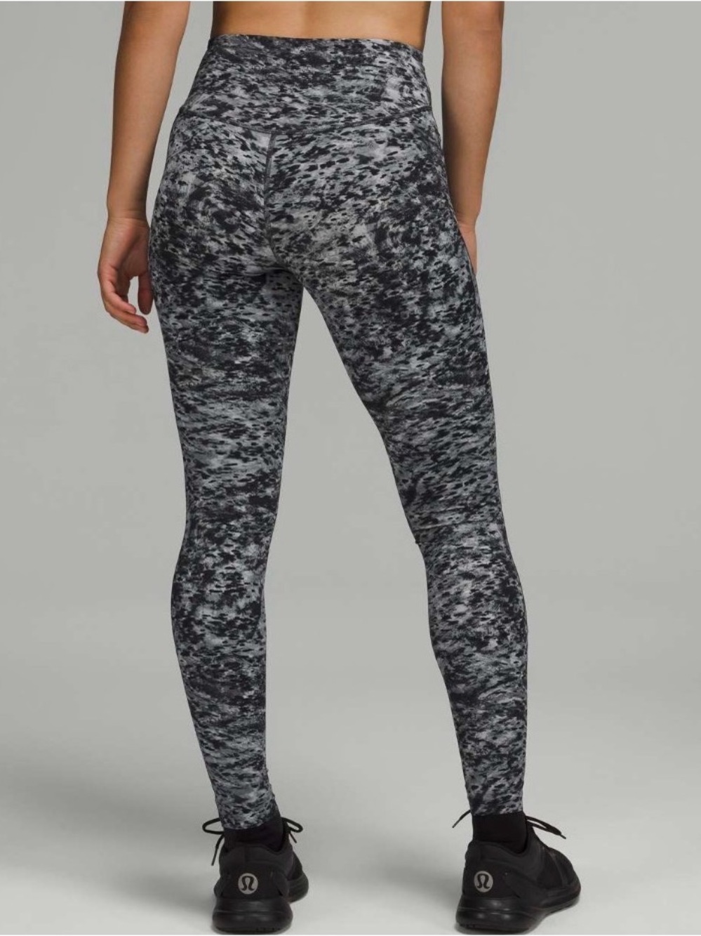 Lululemon Base Pace High-Rise Tight 28" 12